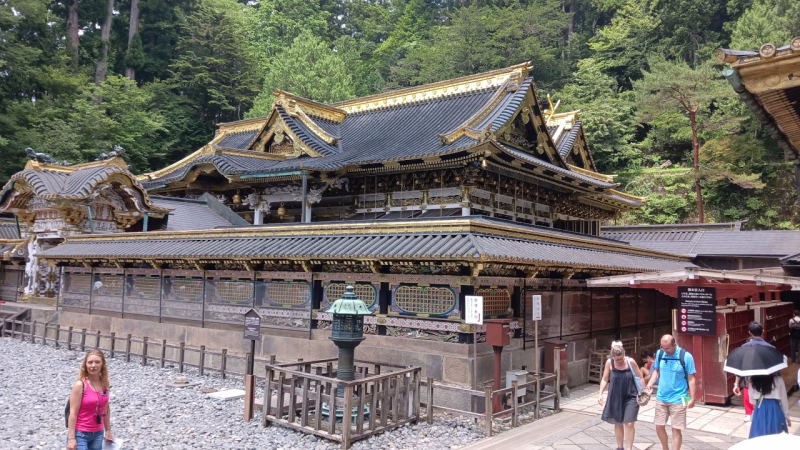 御本社