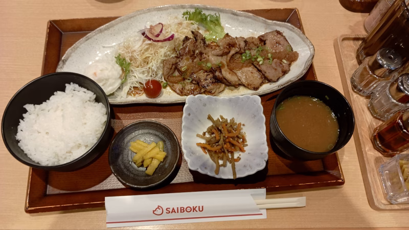 しょうが焼き定食